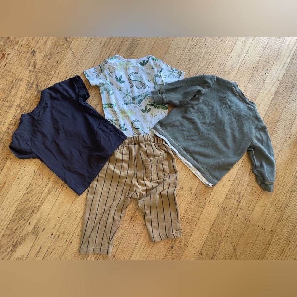 Dinosaur Baby set Zara and Tommy Bahama - Picture 8 of 8